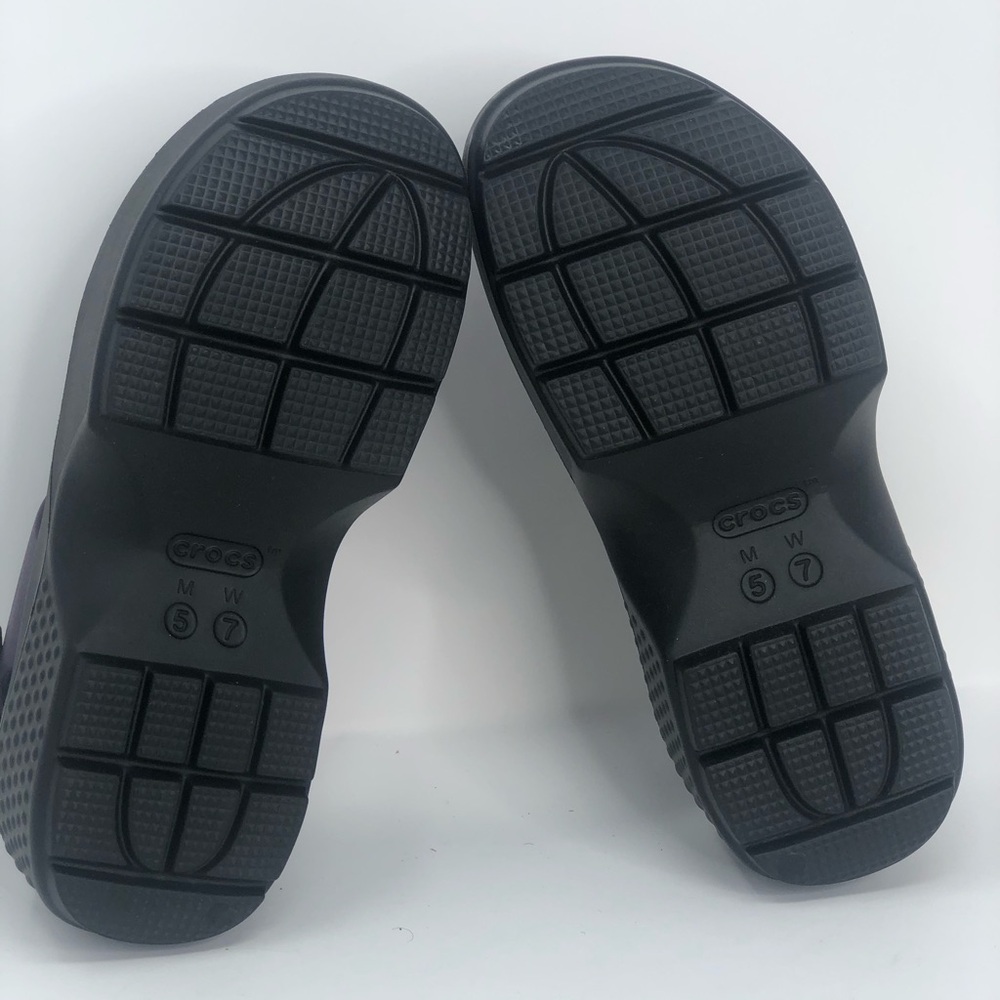 Crocs Women’s Stomp Fisherman Sandal 209938 Purple Black - Size 7 - Picture 2 of 10